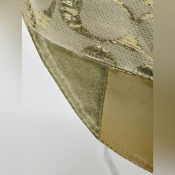 Coach Patchwork Shoulder Bag with Signature Design and Suede & Metallic Accents - Picture 6 of 13